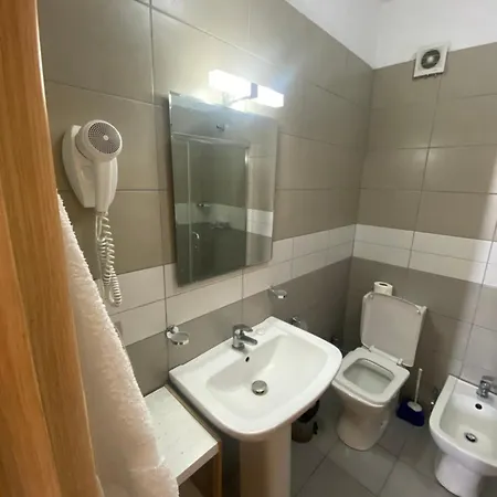 Enid - Two Bedrooms * Kashari